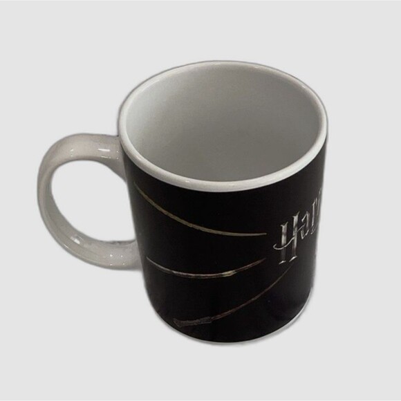 Harry Potter Ceramic Graphic Mug. - Picture 1 of 4